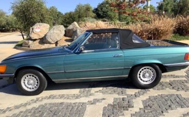 Mercedes-Benz-SL-Class-1980-Convertible-5