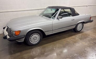 Mercedes-Benz-SL-Class-1980-Convertivle-10
