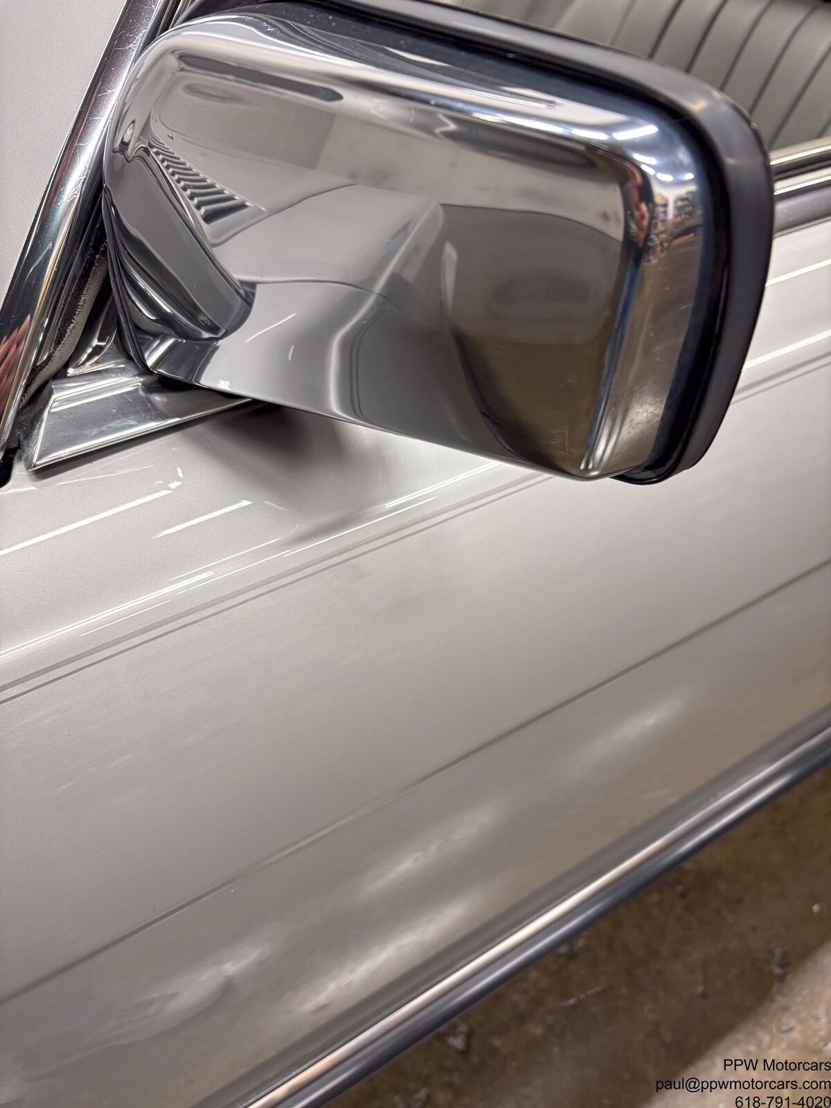 Mercedes-Benz-SL-Class-1980-Convertivle-20