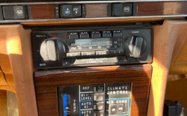 Mercedes-Benz-SL-Class-1981-Convertible-5