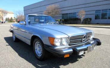 Mercedes-Benz-SL-Class-1983-Convertible-1