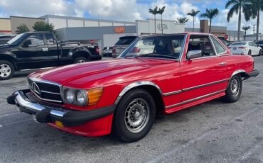 Mercedes-Benz-SL-Class-1983-Convertible-11