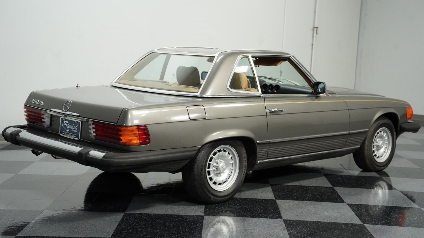 Mercedes-Benz-SL-Class-1983-Convertible-11