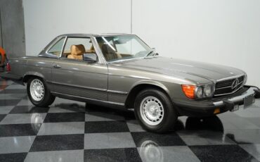 Mercedes-Benz-SL-Class-1983-Convertible-13