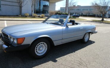 Mercedes-Benz-SL-Class-1983-Convertible-13