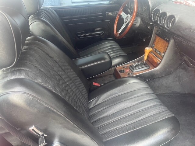 Mercedes-Benz-SL-Class-1983-Convertible-14