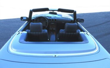 Mercedes-Benz-SL-Class-1983-Convertible-18