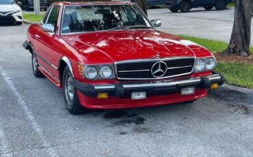 Mercedes-Benz-SL-Class-1983-Convertible-19