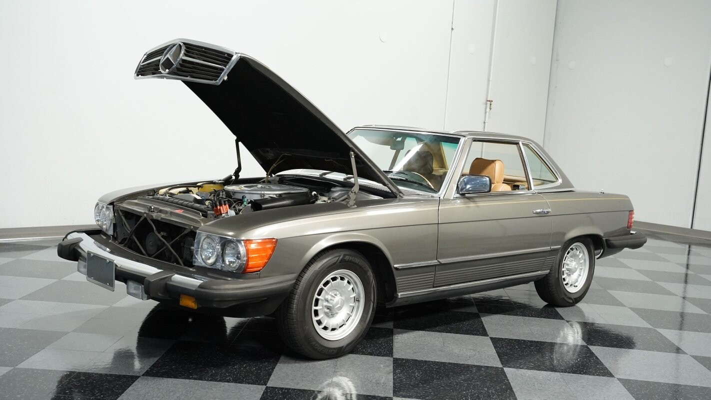 Mercedes-Benz-SL-Class-1983-Convertible-28