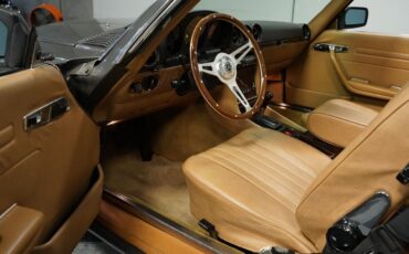 Mercedes-Benz-SL-Class-1983-Convertible-4