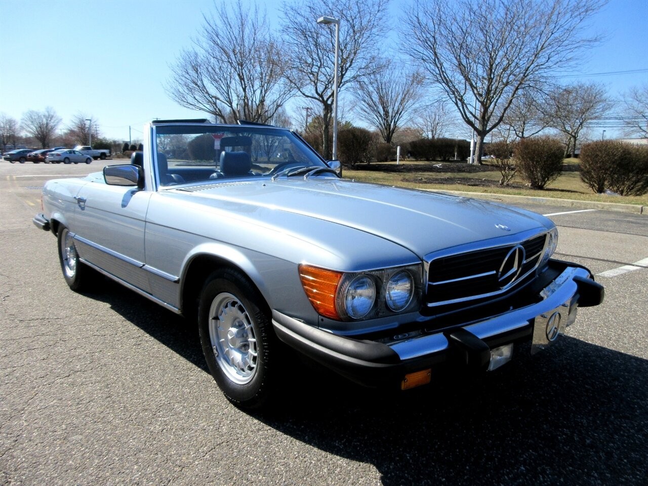 Mercedes-Benz-SL-Class-1983-Convertible-5