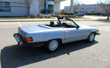 Mercedes-Benz-SL-Class-1983-Convertible-7