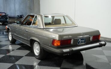 Mercedes-Benz-SL-Class-1983-Convertible-8
