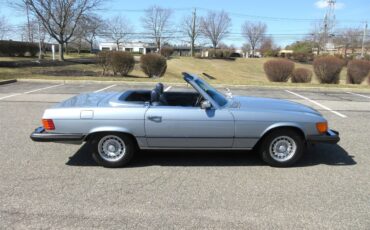 Mercedes-Benz-SL-Class-1983-Convertible-9