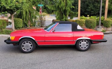 Mercedes-Benz-SL-Class-1984-Convertible-1