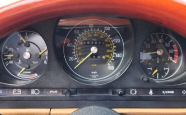 Mercedes-Benz-SL-Class-1984-Convertible-11