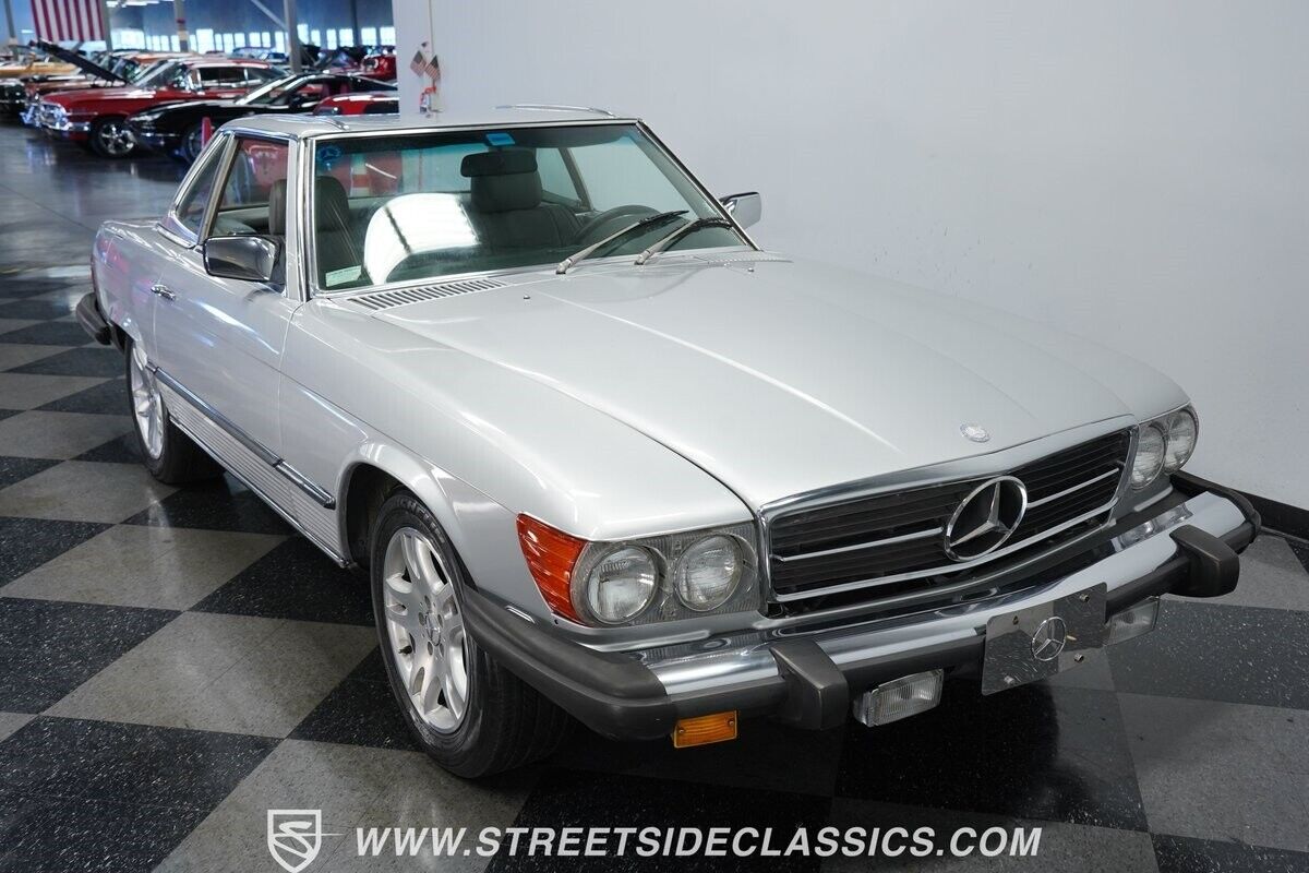 Mercedes-Benz-SL-Class-1984-Convertible-14