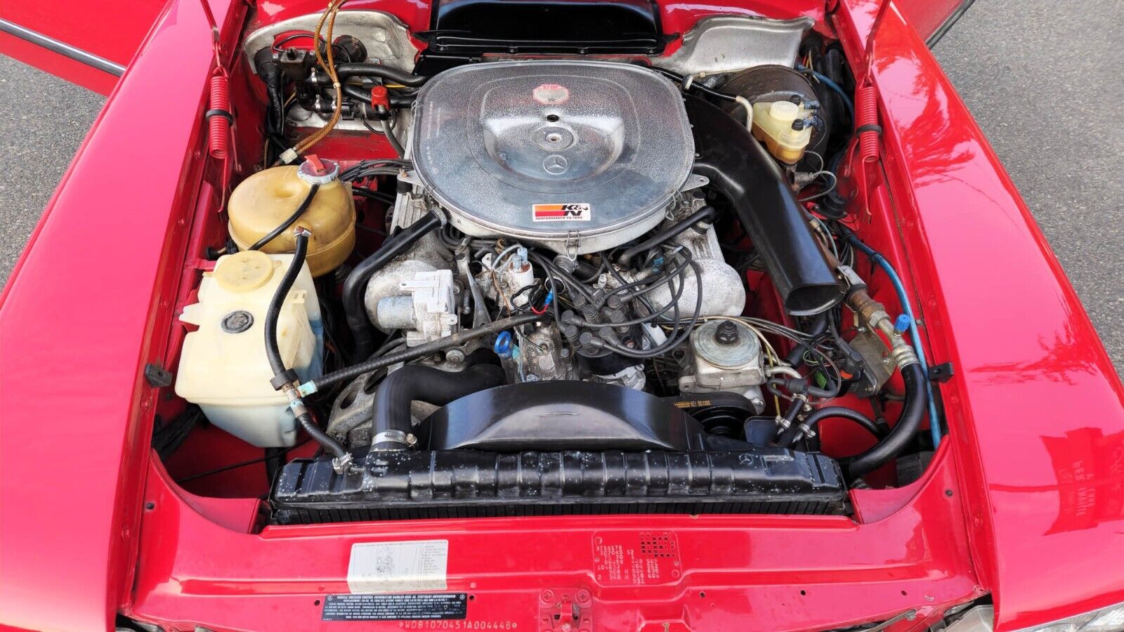 Mercedes-Benz-SL-Class-1984-Convertible-16