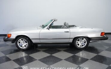 Mercedes-Benz-SL-Class-1984-Convertible-2