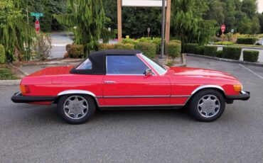 Mercedes-Benz-SL-Class-1984-Convertible-2