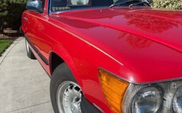 Mercedes-Benz-SL-Class-1984-Convertible-5