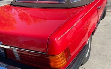 Mercedes-Benz-SL-Class-1984-Convertible-6