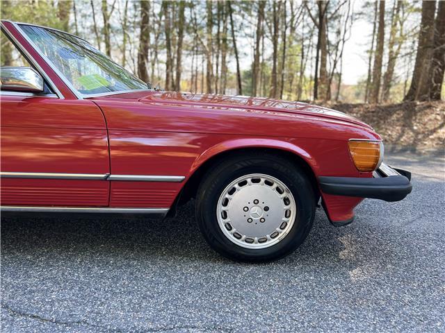 Mercedes-Benz-SL-Class-1986-10