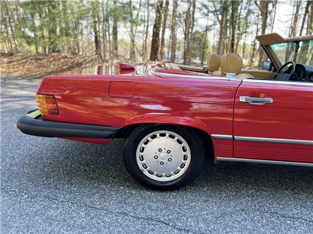 Mercedes-Benz-SL-Class-1986-11