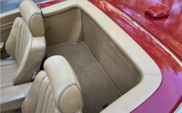 Mercedes-Benz-SL-Class-1986-21