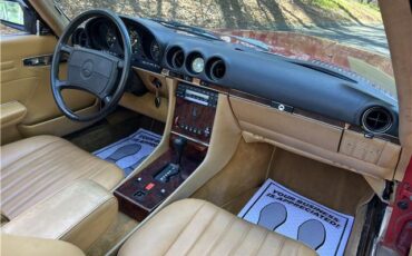 Mercedes-Benz-SL-Class-1986-27