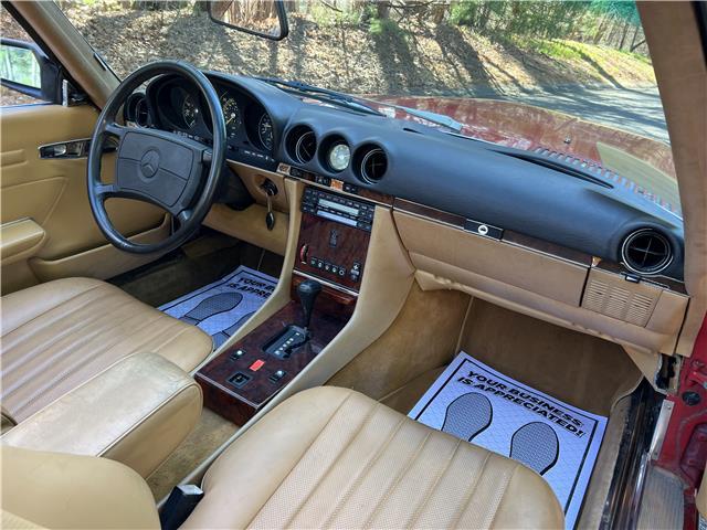 Mercedes-Benz-SL-Class-1986-27