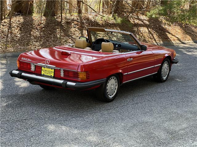 Mercedes-Benz-SL-Class-1986-8