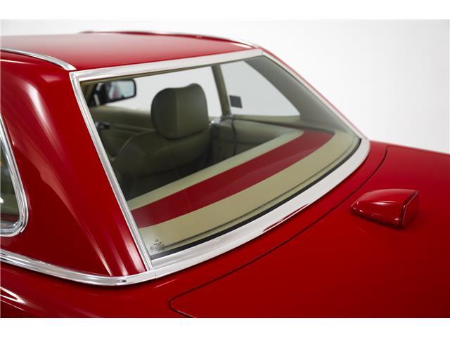 Mercedes-Benz-SL-Class-1986-Convertible-10