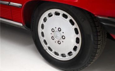 Mercedes-Benz-SL-Class-1986-Convertible-29