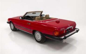 Mercedes-Benz-SL-Class-1986-Convertible-34