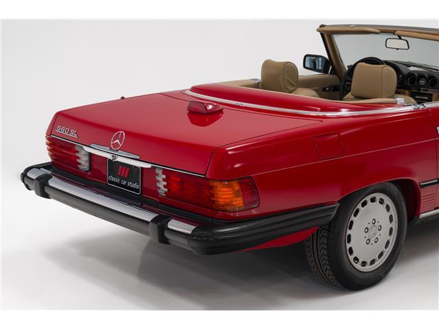 Mercedes-Benz-SL-Class-1986-Convertible-38