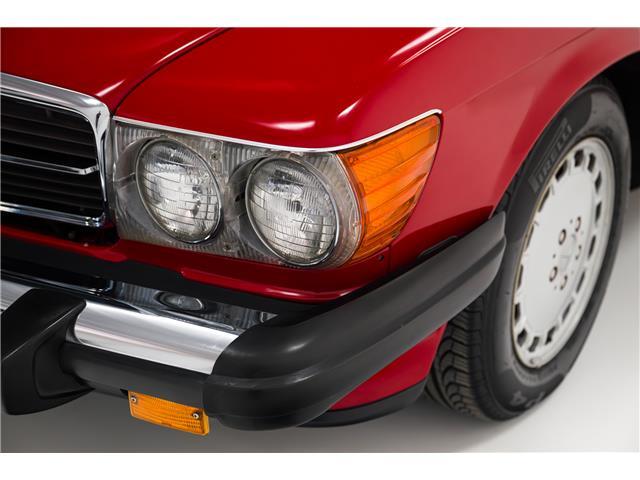 Mercedes-Benz-SL-Class-1986-Convertible-5