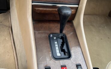 Mercedes-Benz-SL-Class-1989-Convertible-17