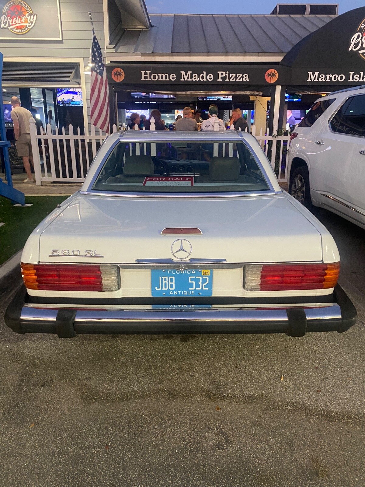 Mercedes-Benz-SL-Class-1989-Convertible-4