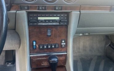 Mercedes-Benz-SL-Class-1989-Convertible-7