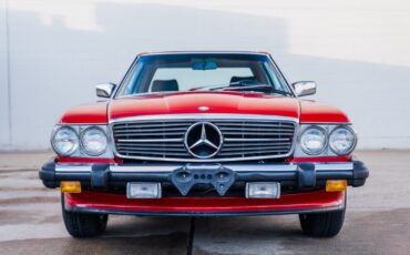 Mercedes-Benz-SL-Class-1989-Coupe-2