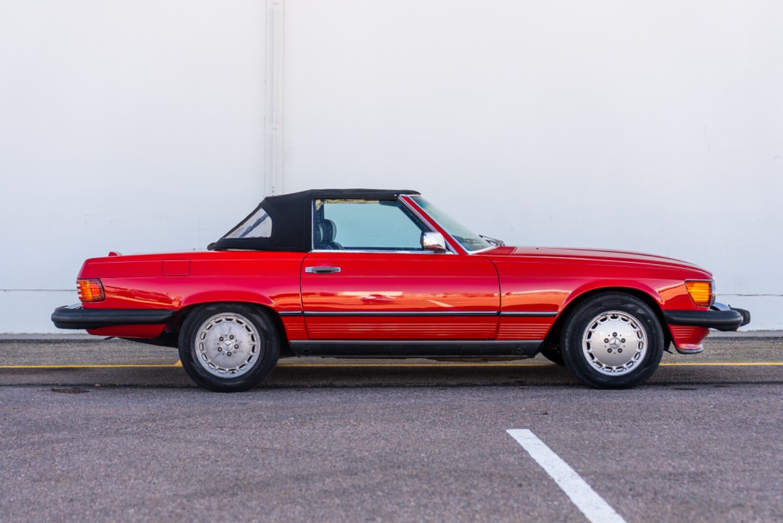 Mercedes-Benz-SL-Class-1989-Coupe-4