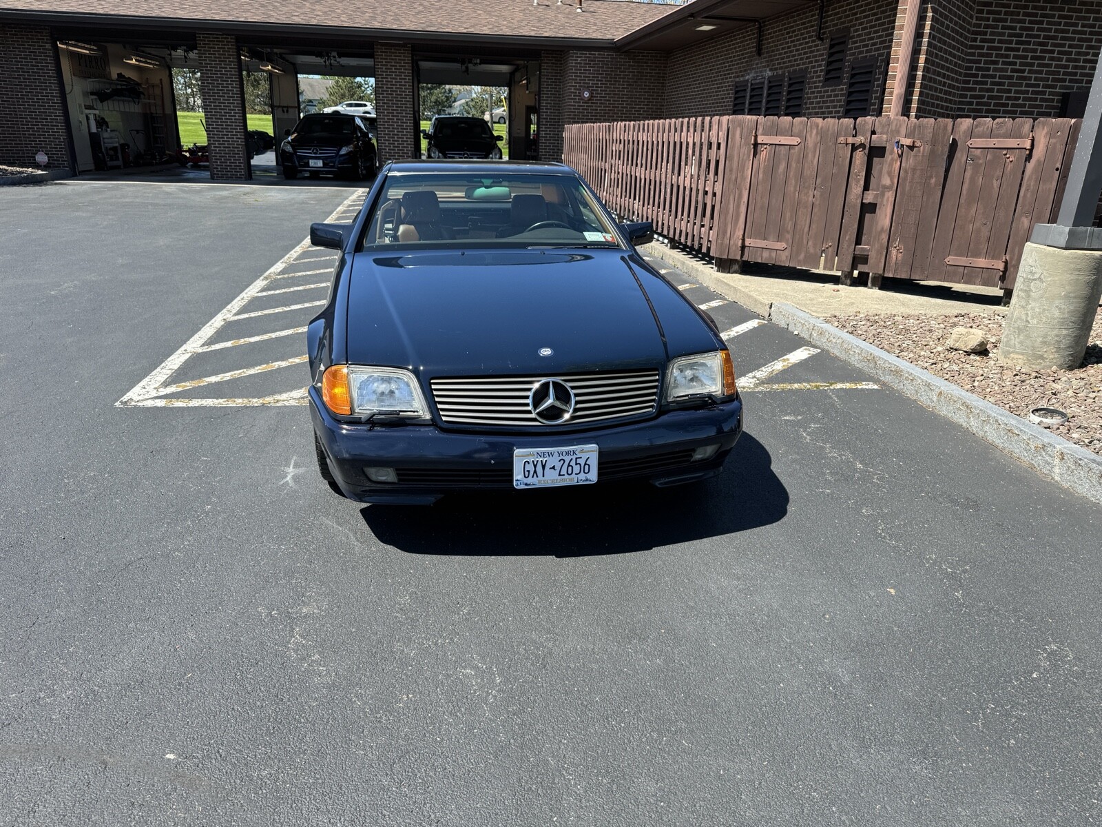 Mercedes-Benz-SL-Class-1992-Convertible-1
