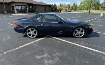 Mercedes-Benz-SL-Class-1992-Convertible-17