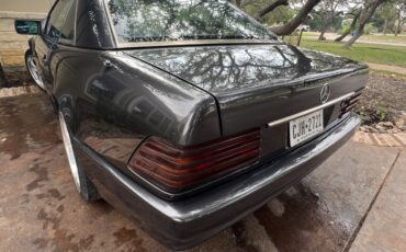 Mercedes-Benz-SL-Class-1992-Convertible-25