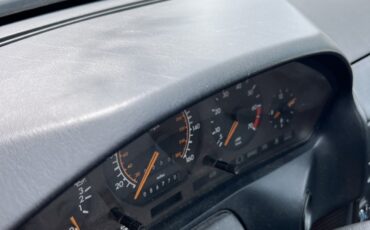 Mercedes-Benz-SL-Class-1992-Convertible-26