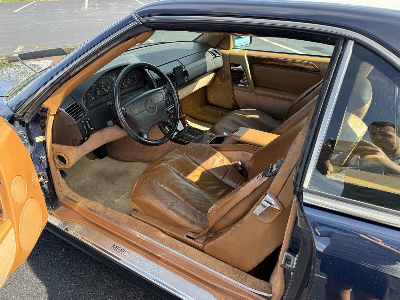 Mercedes-Benz-SL-Class-1992-Convertible-30