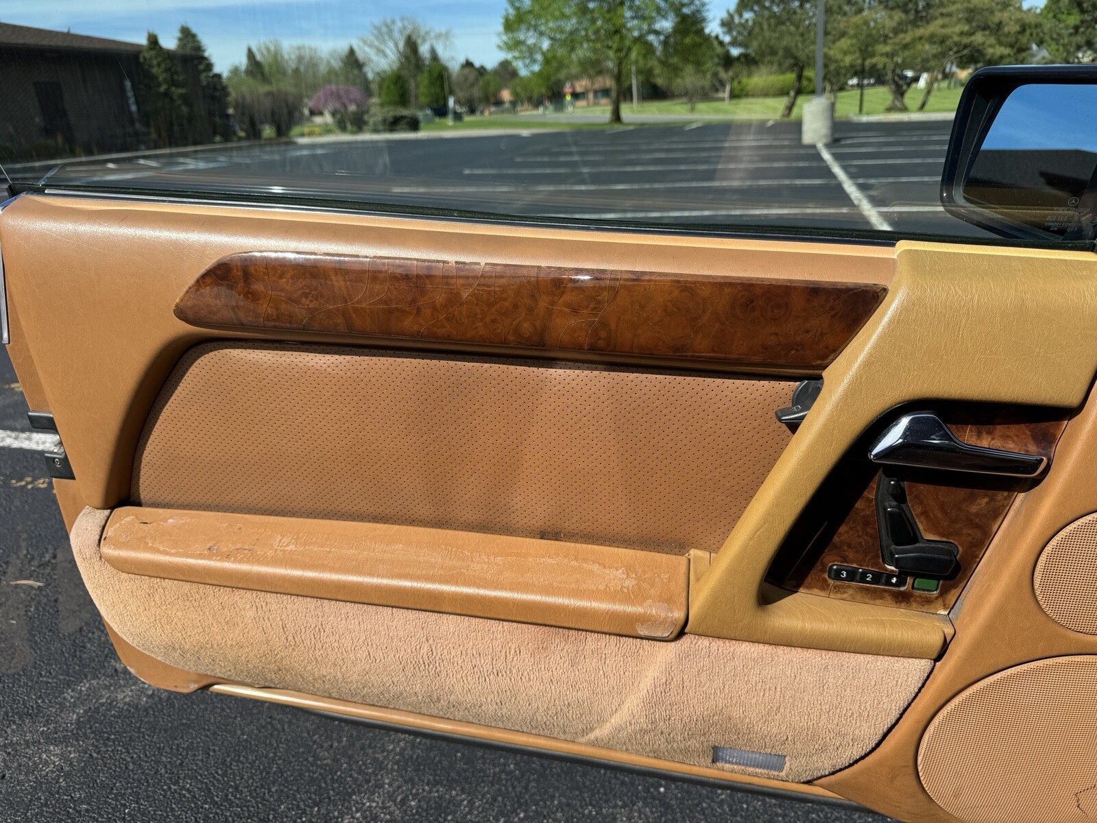 Mercedes-Benz-SL-Class-1992-Convertible-31
