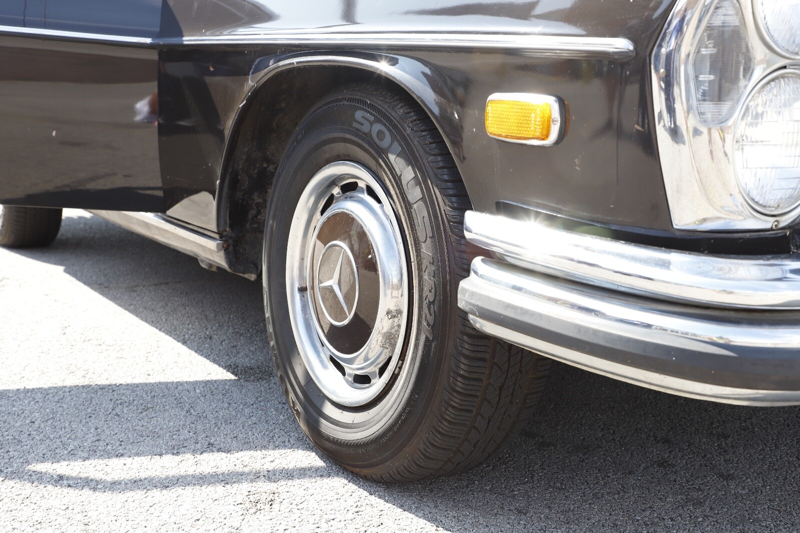 Mercedes-Benz-V-8-1972-6