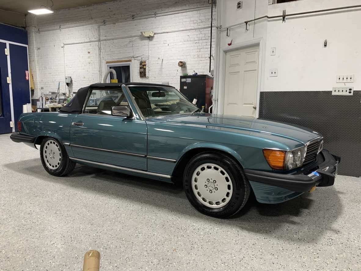 Mercedes-Benz-convertible-1988-Coupe-1